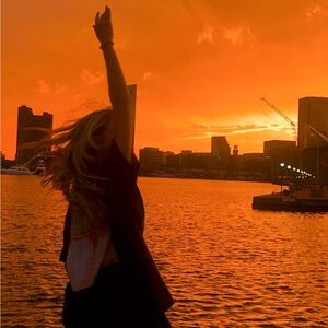 Meet your Posher, Lisa